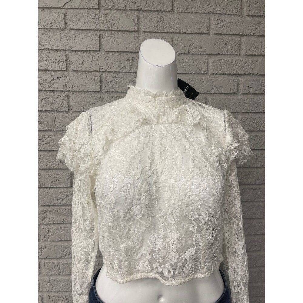 Forever 21 Women's White Long Sleeve Cropped Lace Blouse Size M NWT